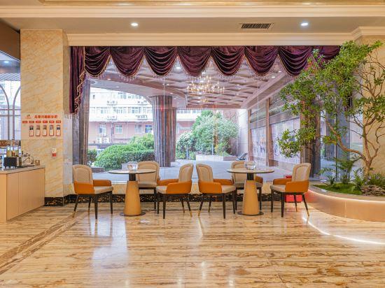 Xinxiang Zhongzhou International Hotel 32/41