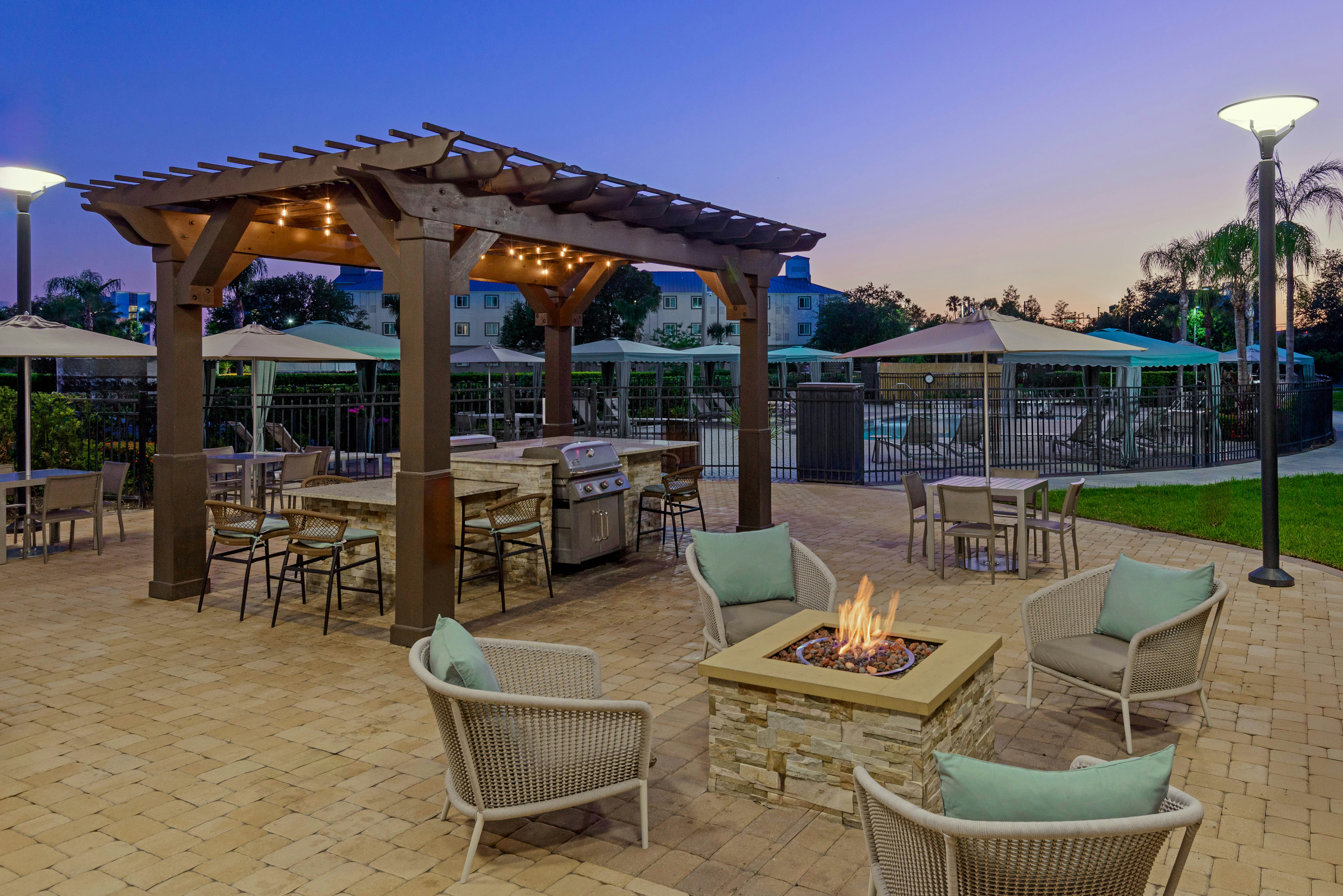 Homewood Suites by Hilton Orlando-Nearest to Univ Studios 20/30