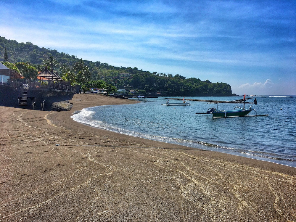 The Beach Candidasa 37/50