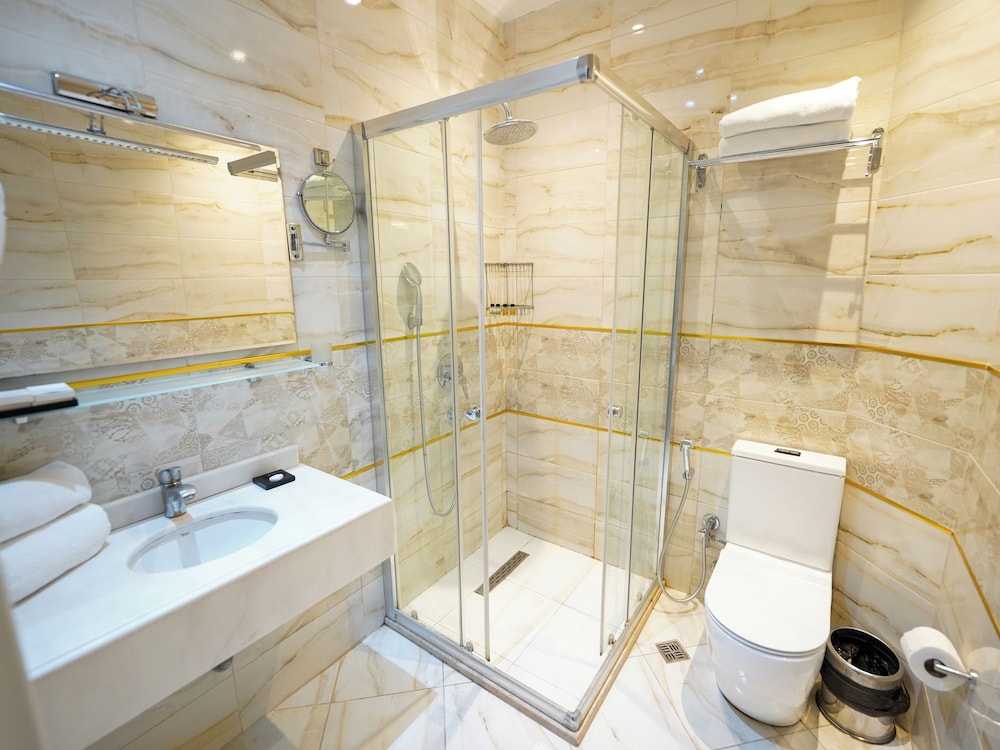 Executive, Suite, Multiple Beds 6/8