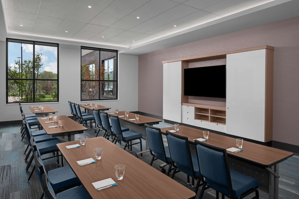 Hyatt House Lansing University Area 40/49