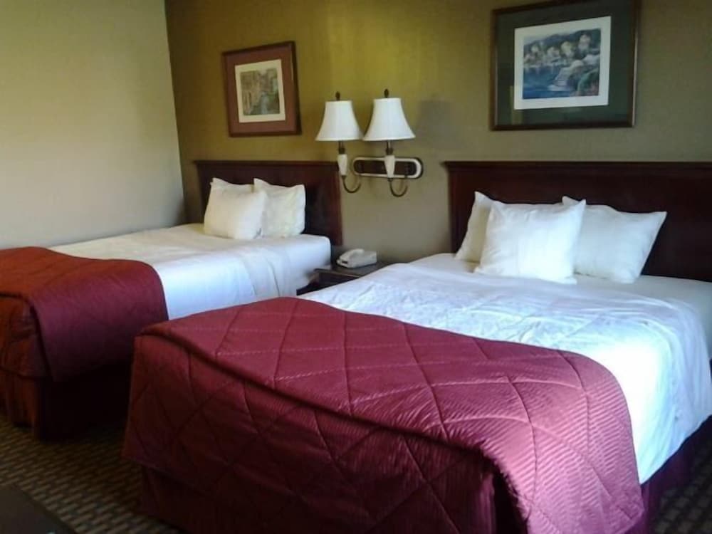 GuestHouse Inn 8/19