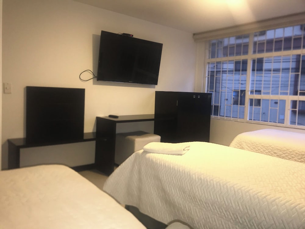 Ayenda 1043 Apartahotel Kafir 37/59