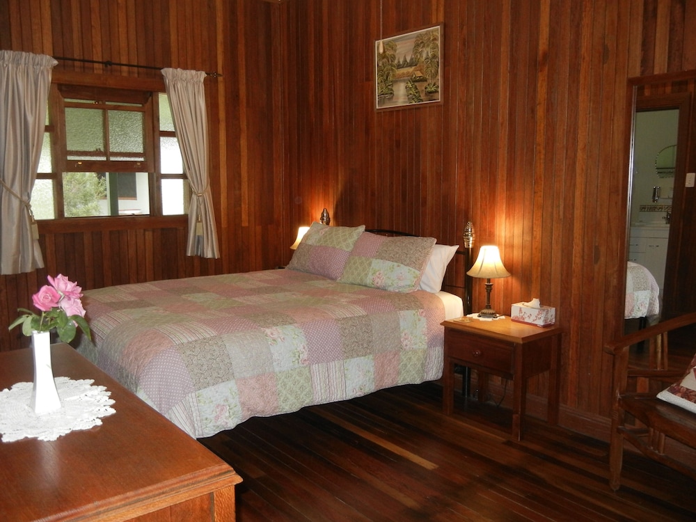 AMAMOOR LODGE 15/63