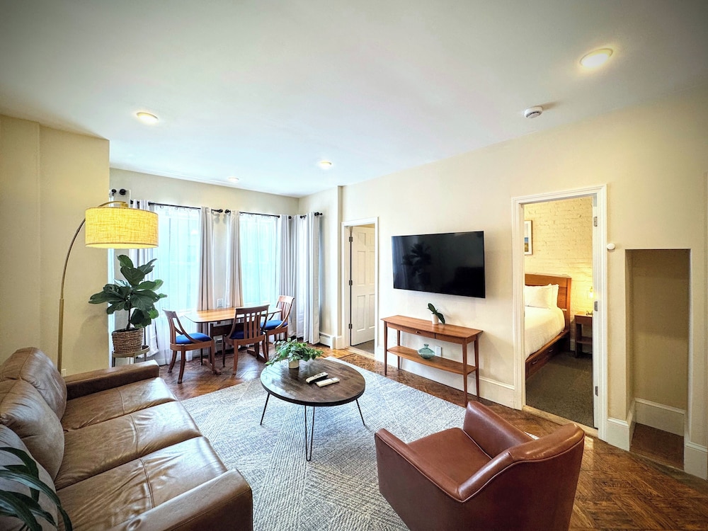 Copley House 41/73
