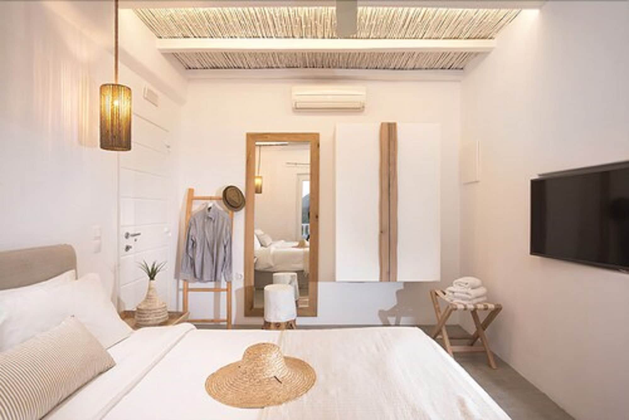 غرفة ديلوكس بسرير كوين، Delmar Apartments And Suites 2/3