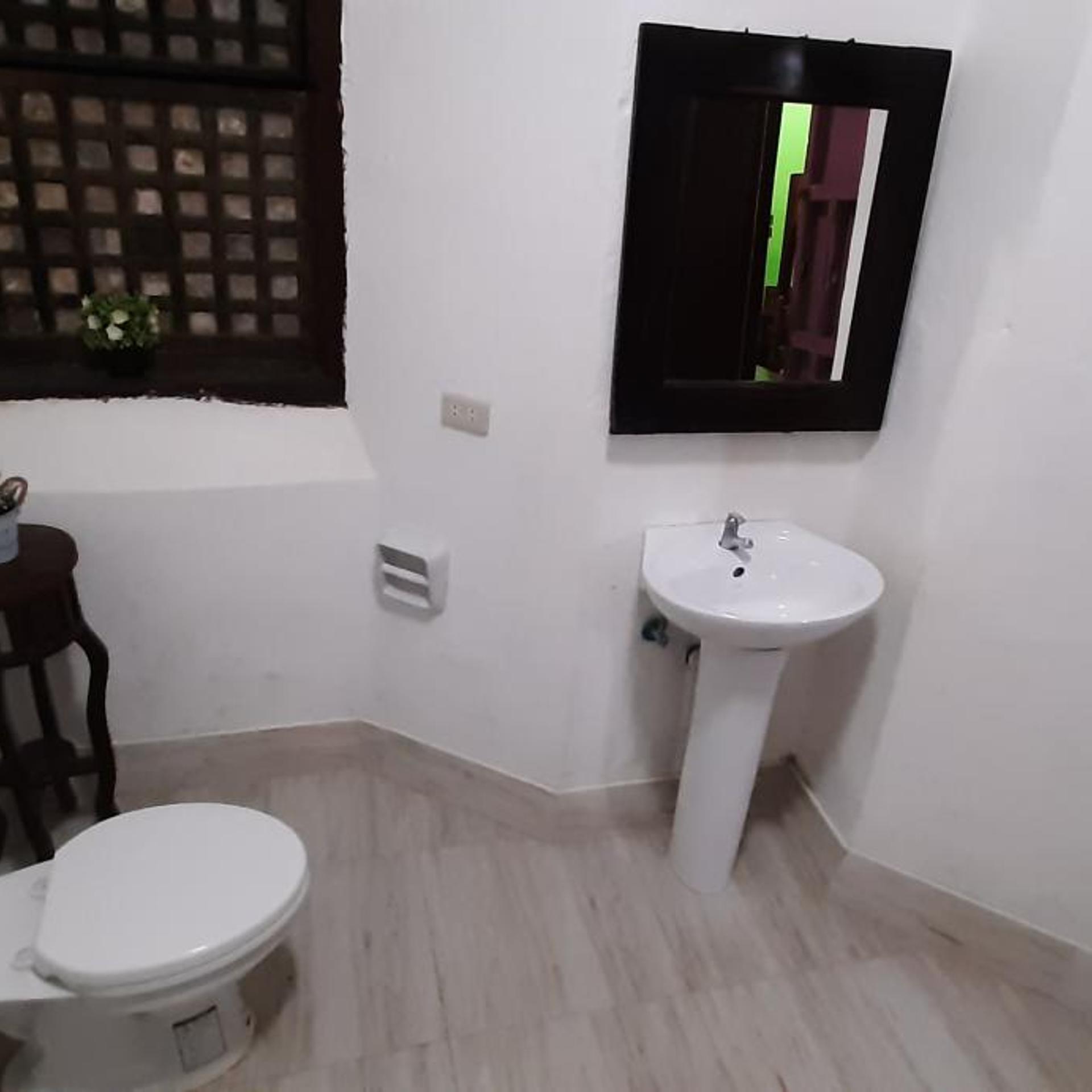 Zen Rooms Calle Crisologo Vigan 49/50