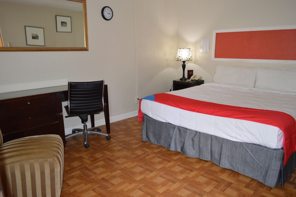 Hotel Houston, TX near Medical Center/NRG Stadium 12/39