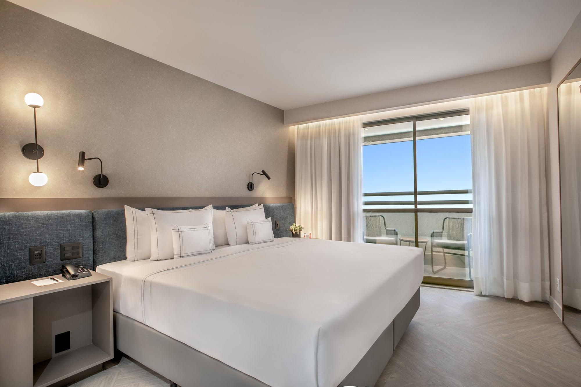 The Level, Suite