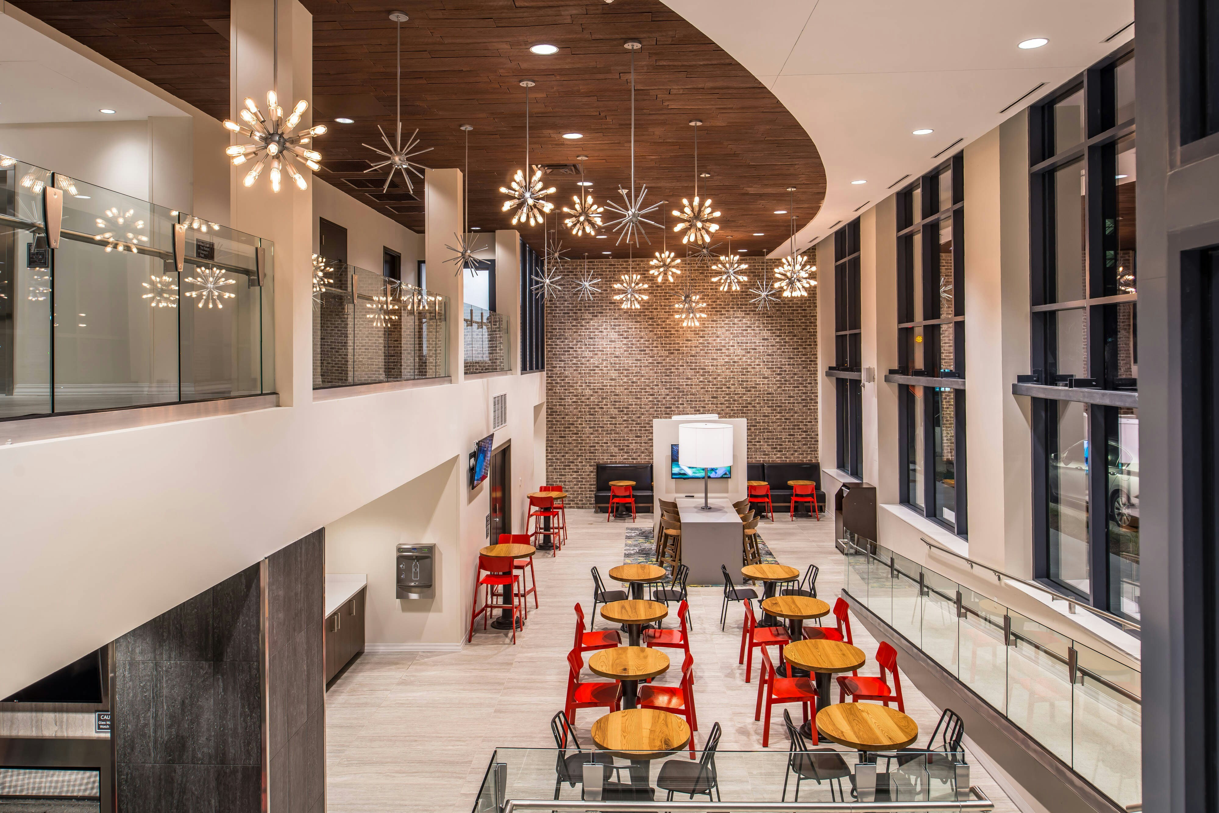 Residence Inn Pittsburgh Oakland University Place 36/48