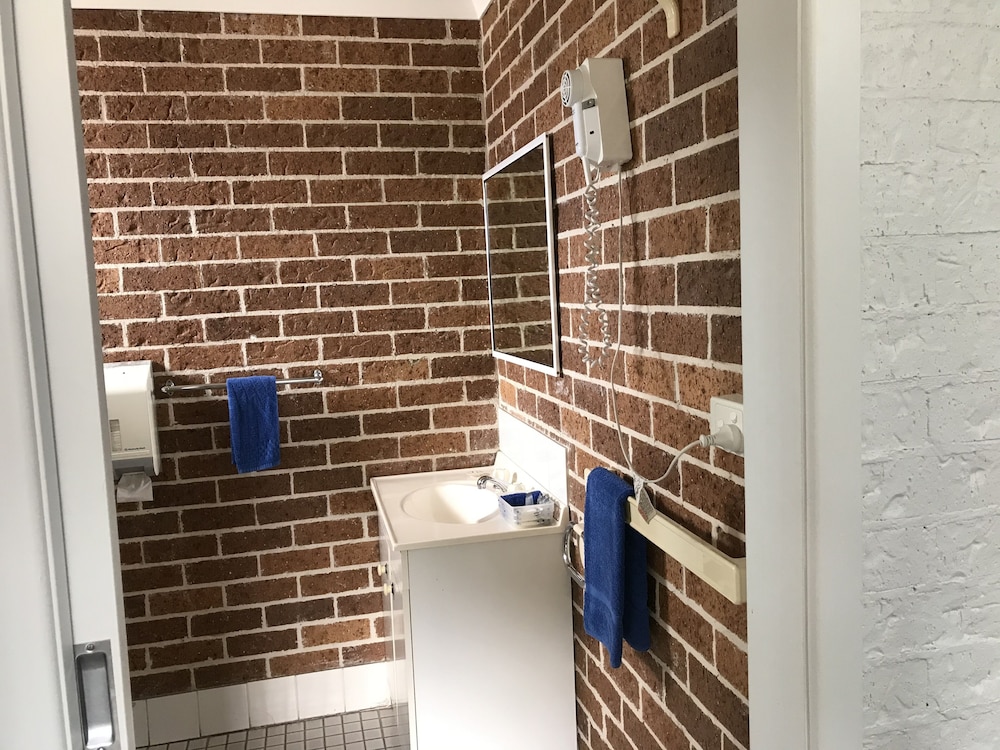 Coffs Shearwater Motel 68/69