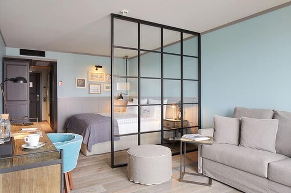 Lighthouse Hotel and SPA 24/50
