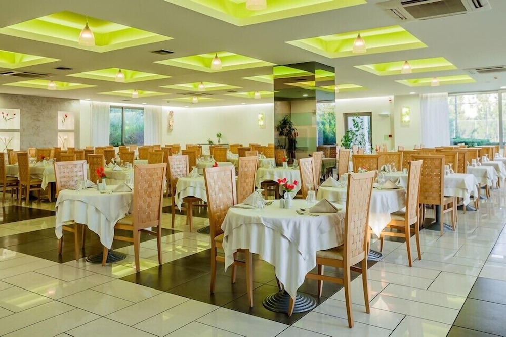 Xenios Anastasia Resort & Spa 52/71