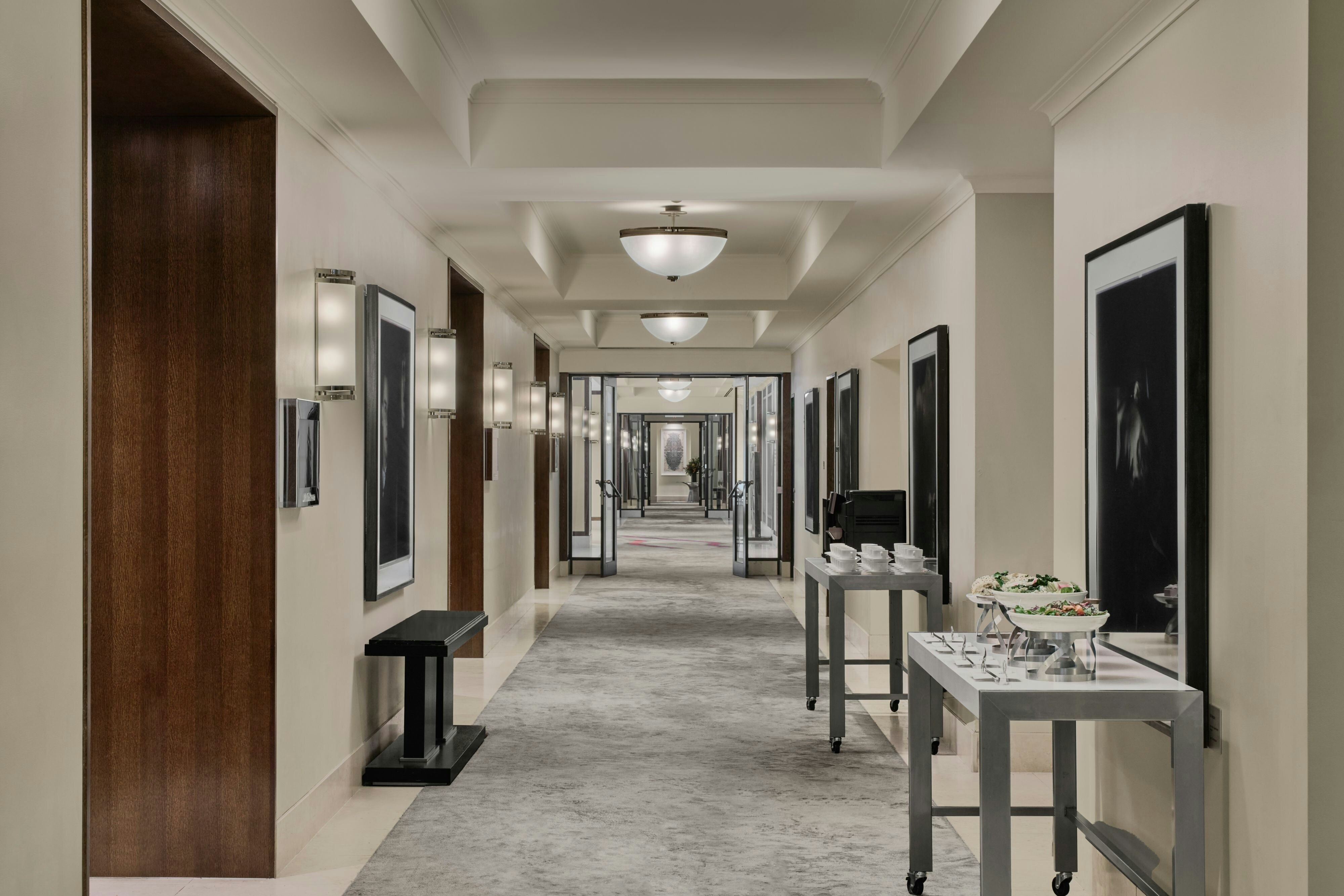 Westin Melbourne 33/62