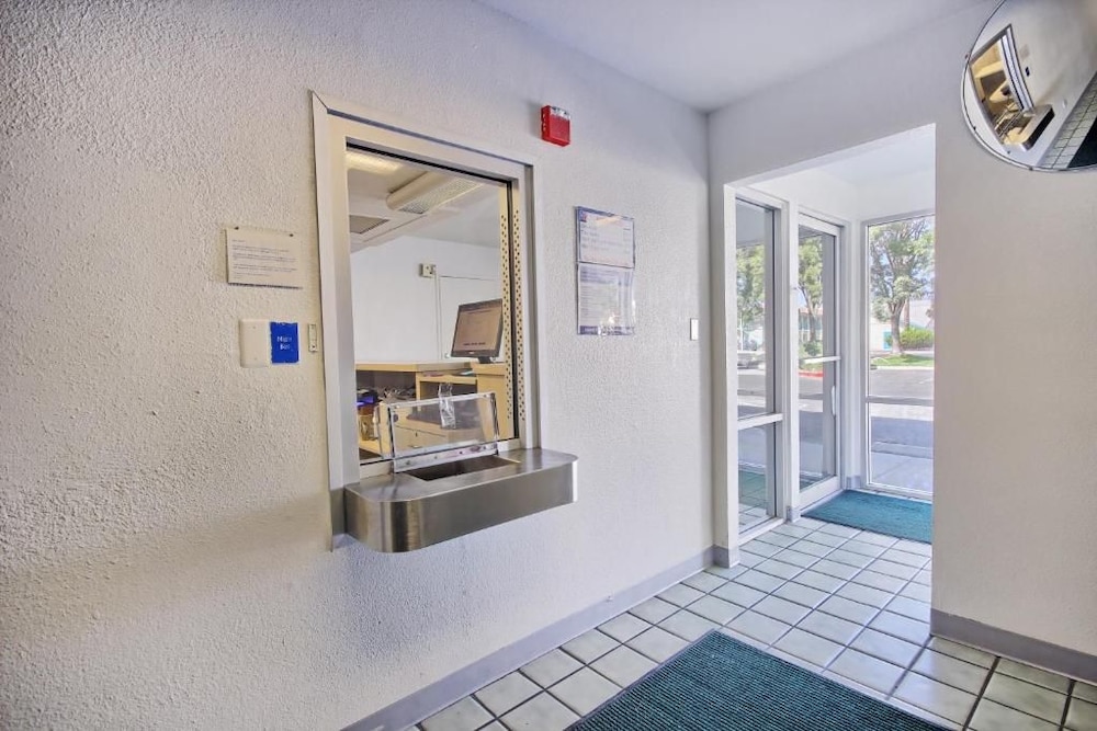 Motel6 Porterville, CA 49/57