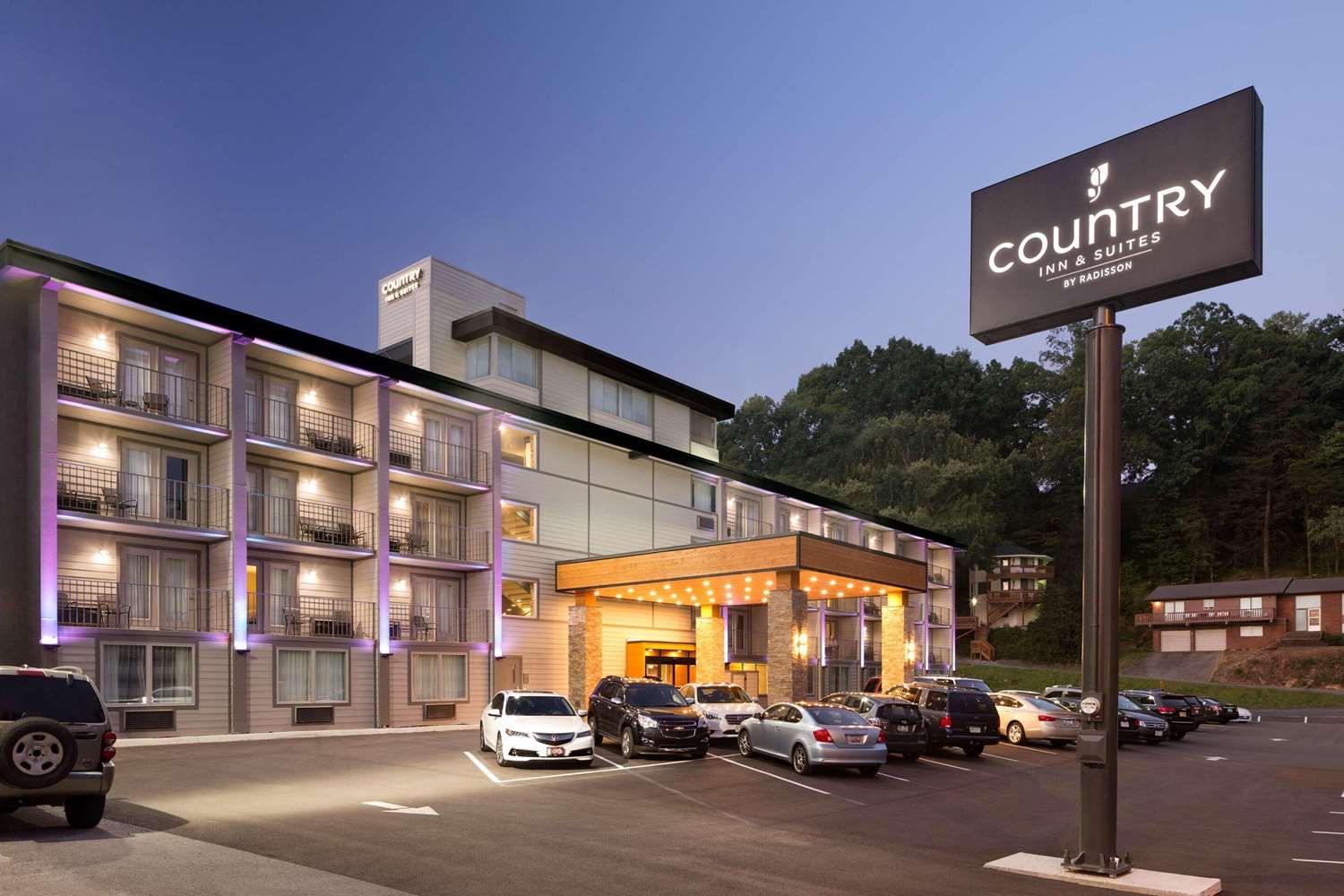 Country Inn & Suites By Radisson Gatlinburg TN 9/9