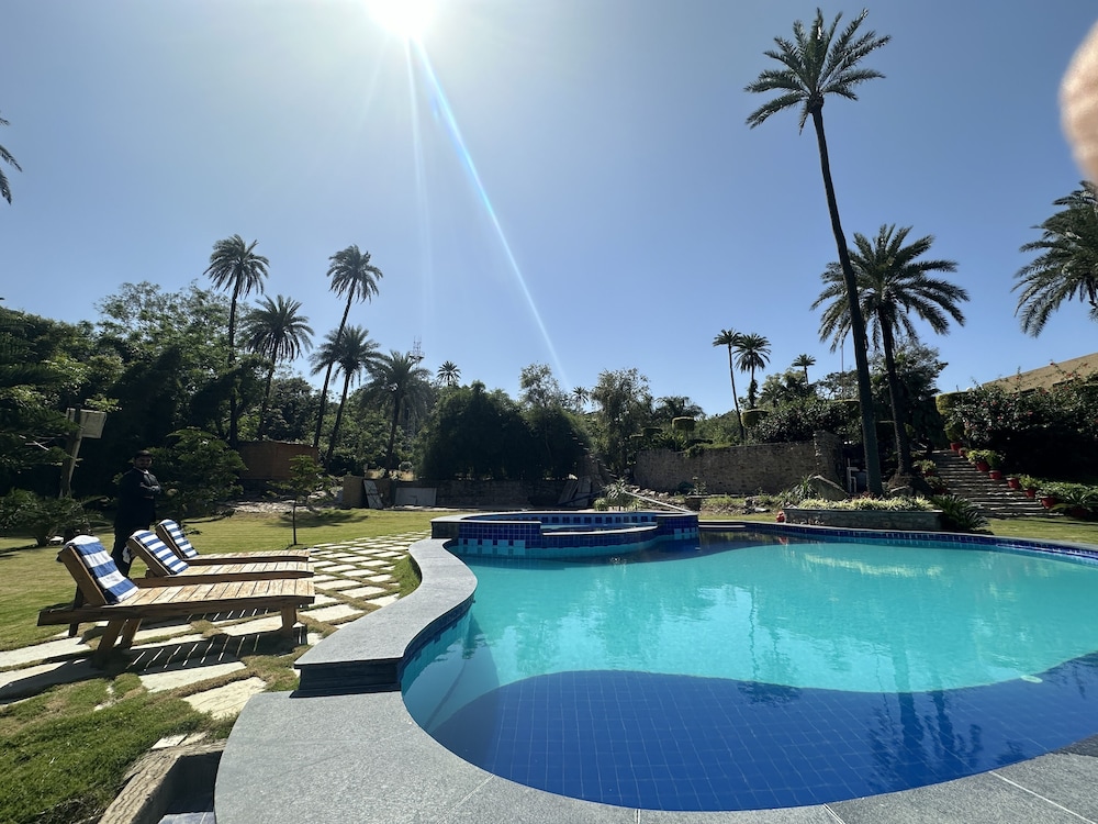 Achal Resort 24/50