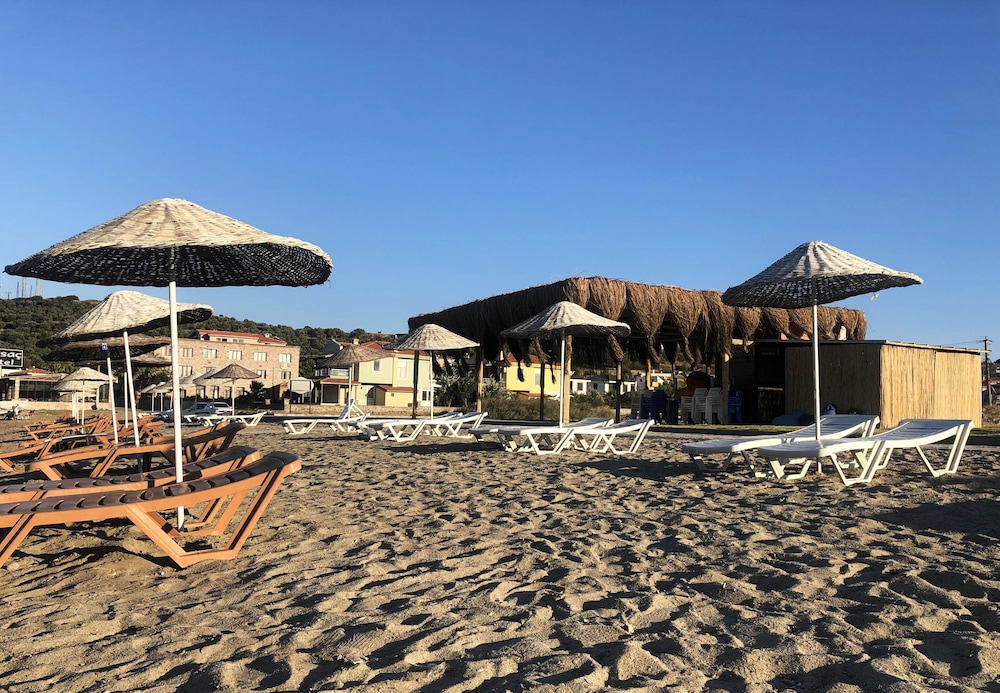 Cunda La Vie 49/50