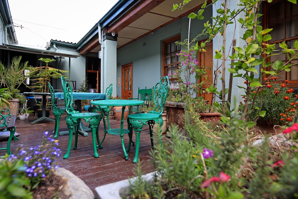 Central Hotel Guest House 26/33
