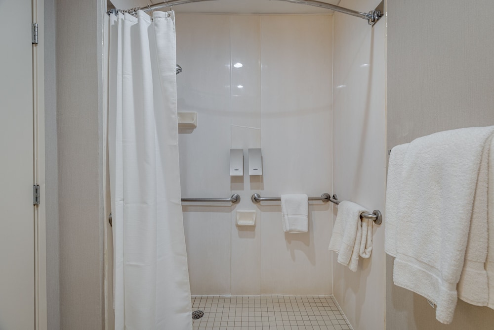 MySuites Lawton 54/54
