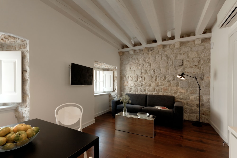 Apartments Eleganca 23/38