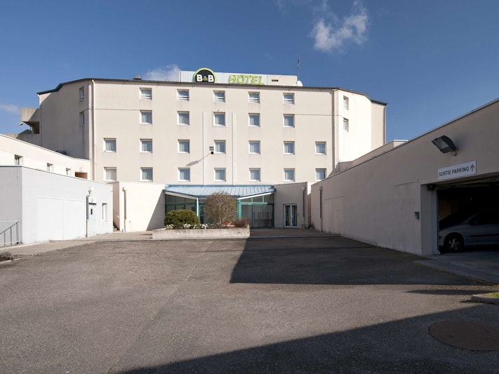 B&B Hotel Lyon Grand Stade Meyzieu 45/49