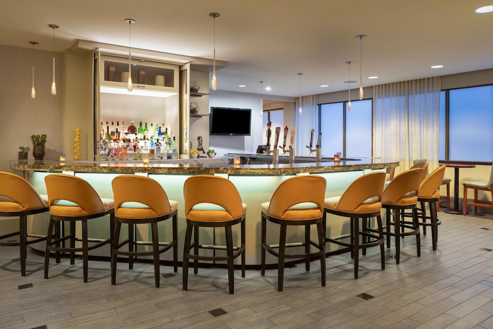 The Westin Tysons Corner 52/55
