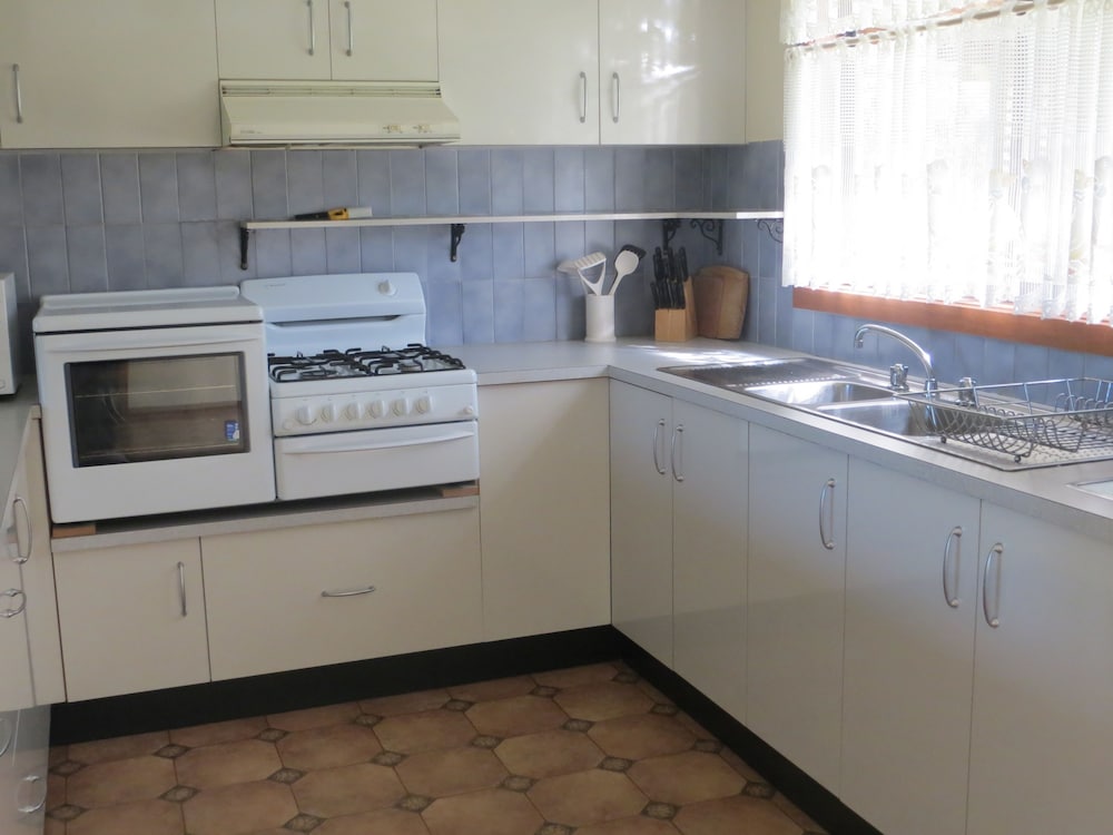 Golden Heritage Apartments Beechworth 16/35