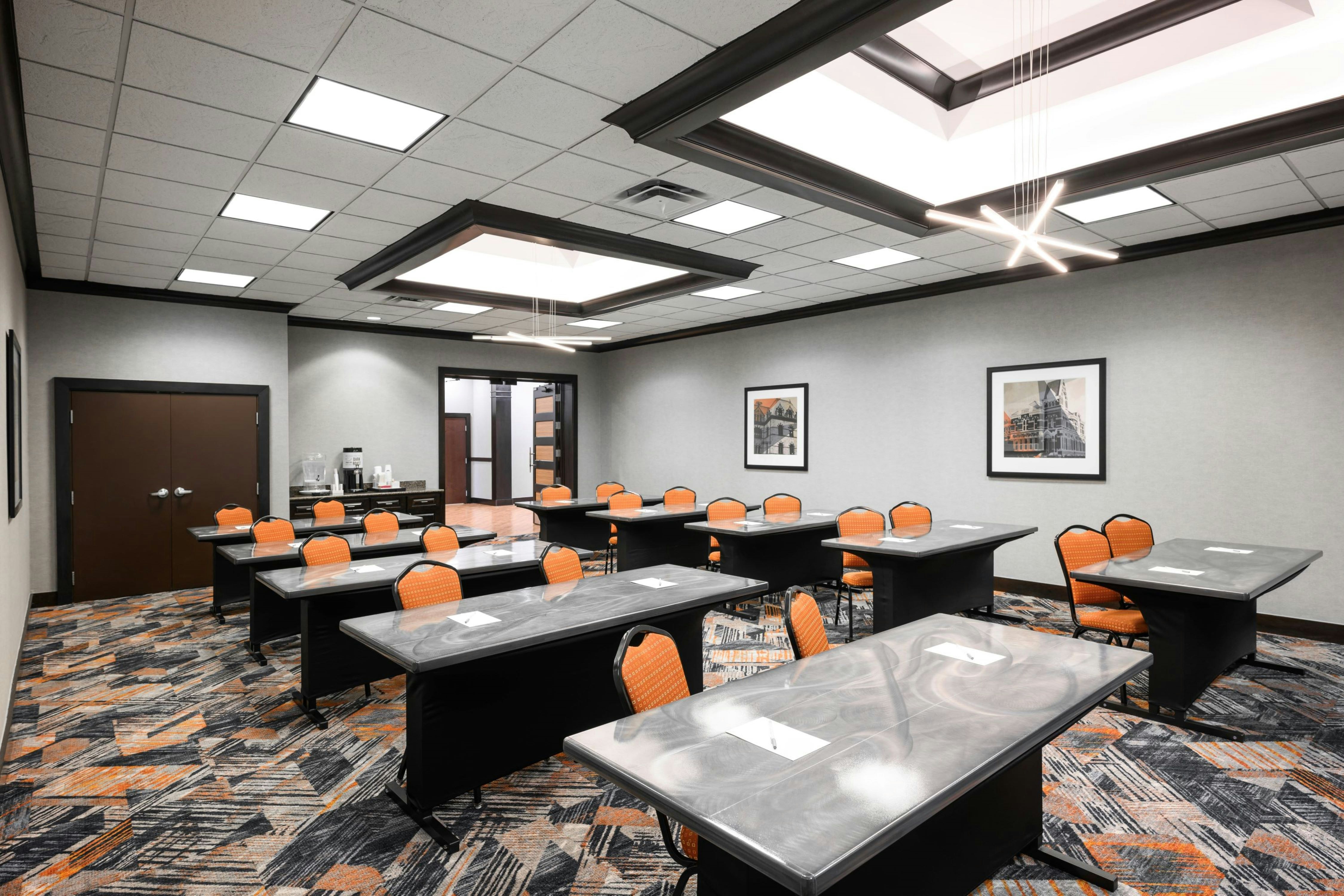 Hampton Inn Evansville Airport 64/70