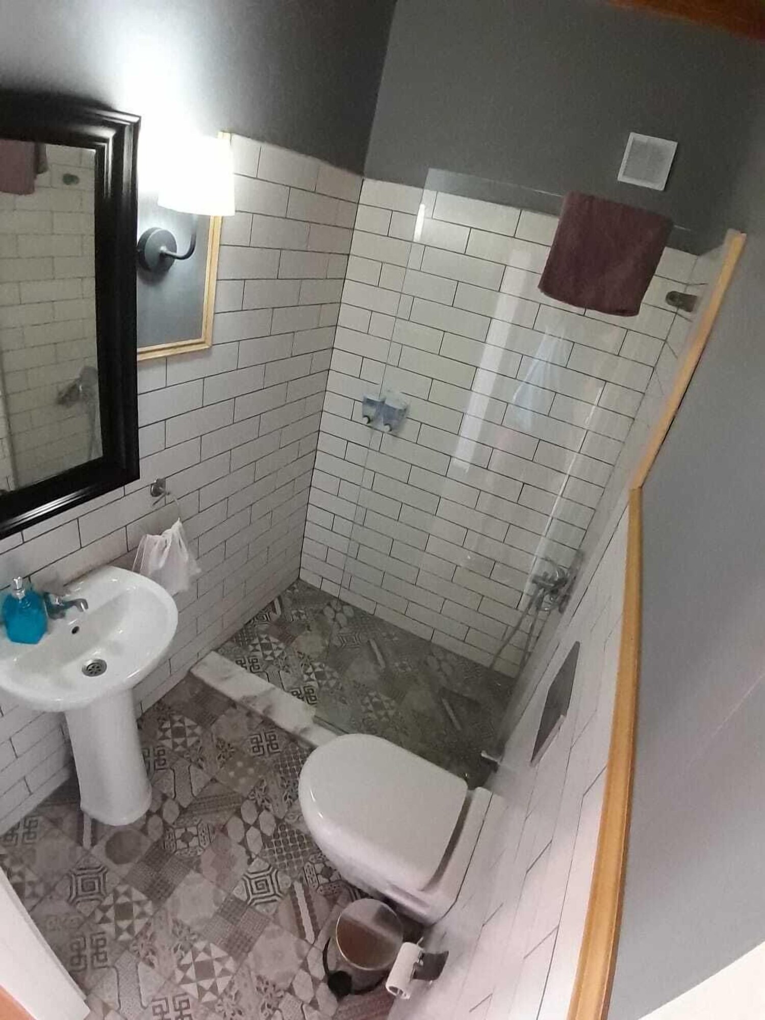 DELUXE, QUEEN BED, SEA VIEW