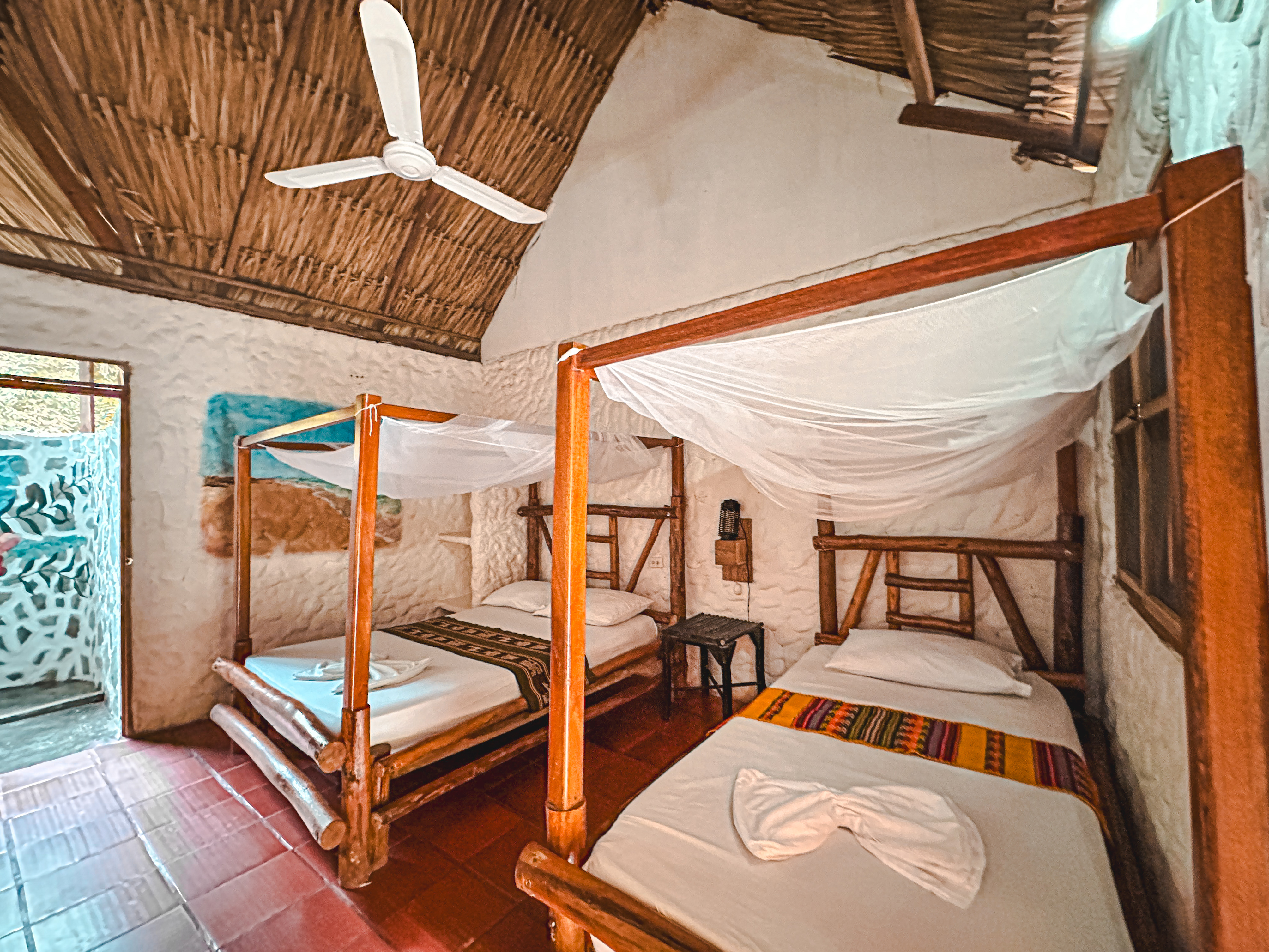 Praba Hostel 8/28