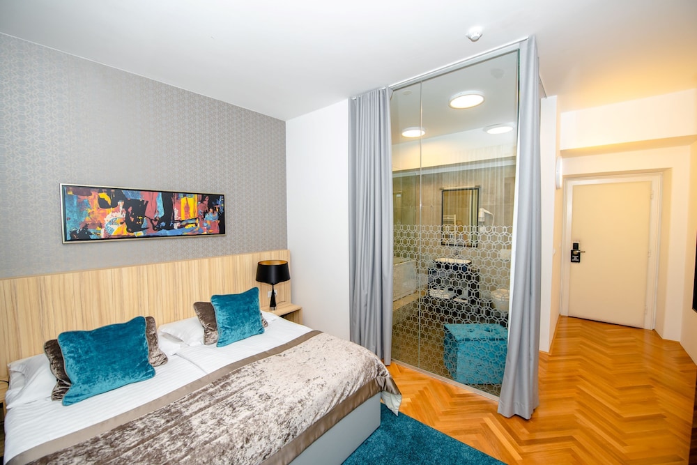 Urban Boutique Hotel Ljubljana 16/65