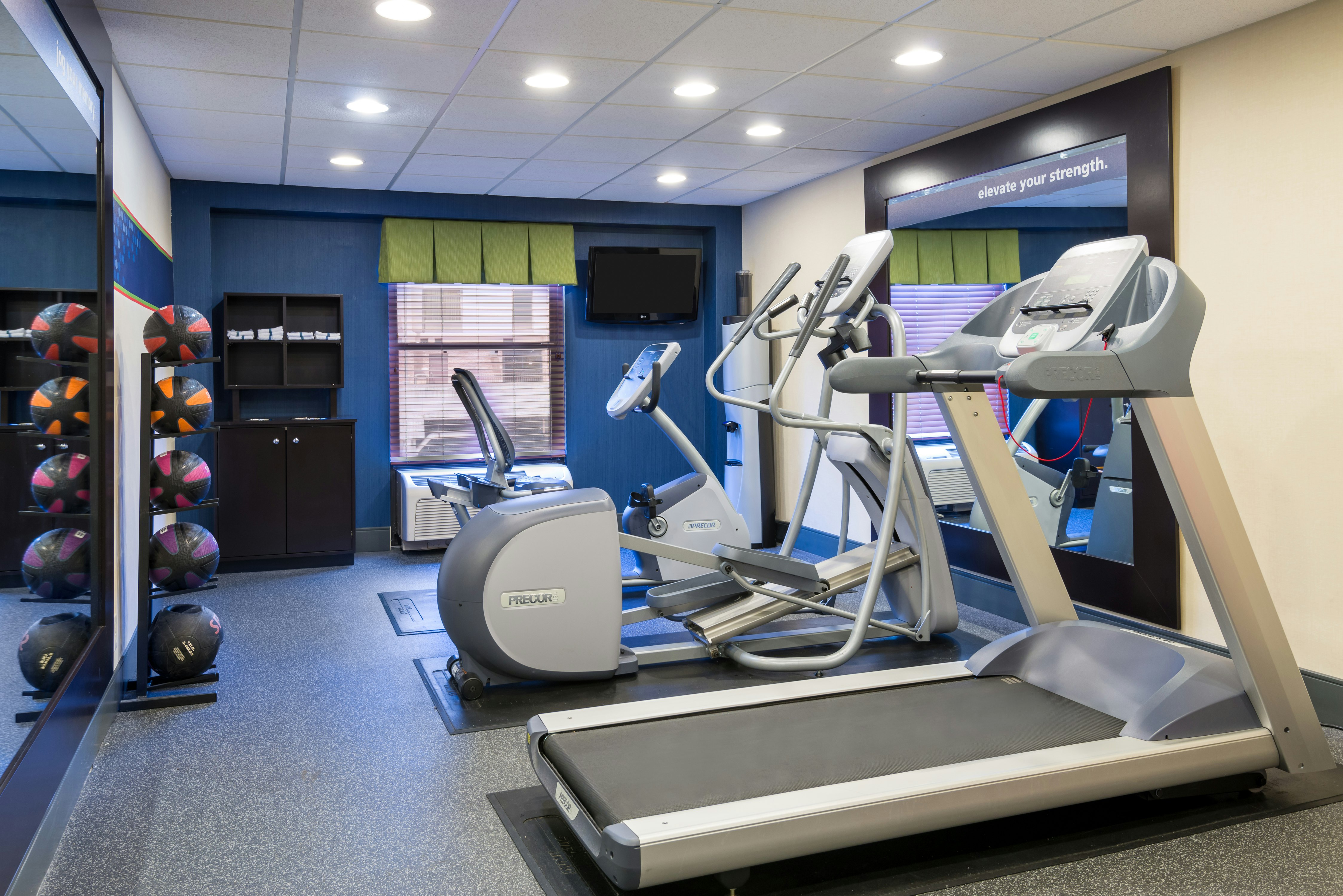 Hampton Inn Atlanta Perimeter Center 11/18