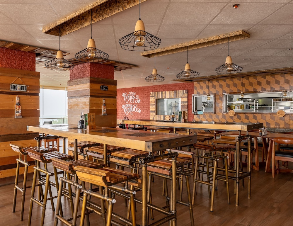 The Podium Boutique Hotel 31/40