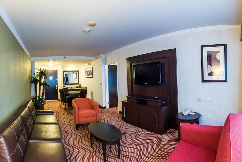 Courtyard By Marriott San Luis Potosi 28/42