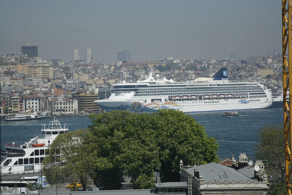 Hotel Akcinar 25/28