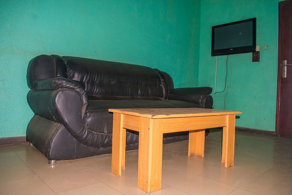 Jolac Hotel And Suites 29/44