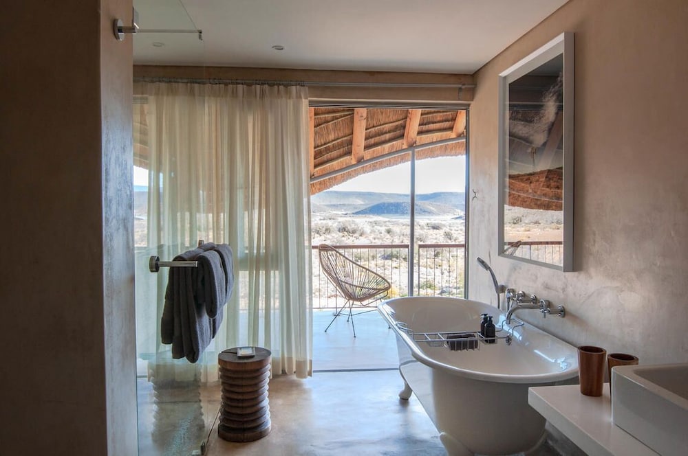 Sanbona Wildlife Reserve 50/50