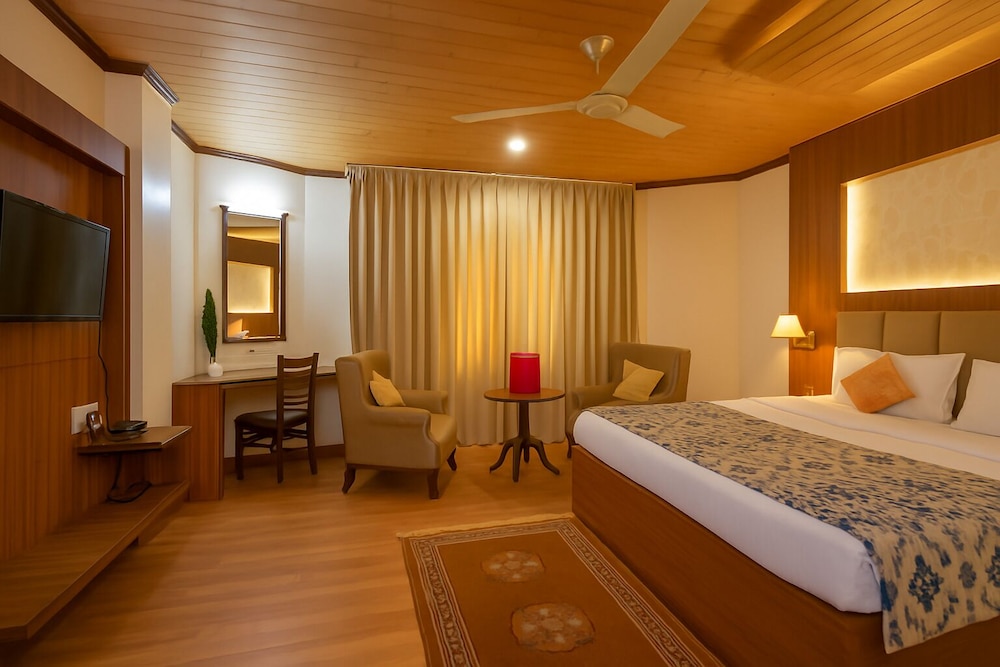LALL JI TOURIST RESORT. 11/50