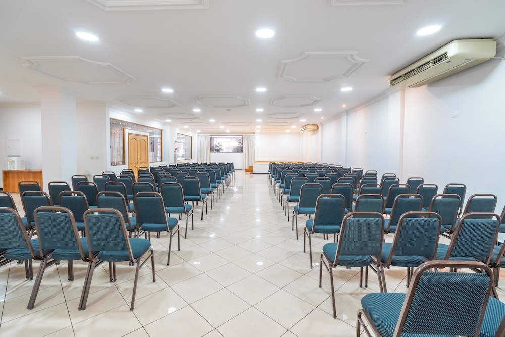 Hotel Plaza Mayor 32/41