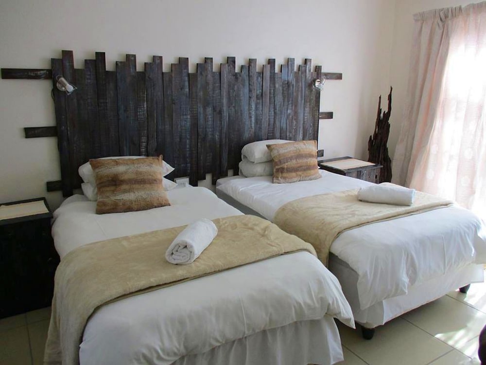 Ukarimu Guest House 11/36