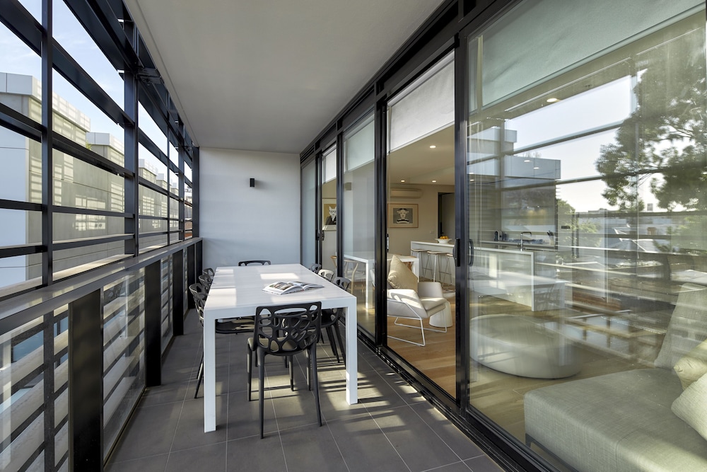 381 Cremorne 22/57
