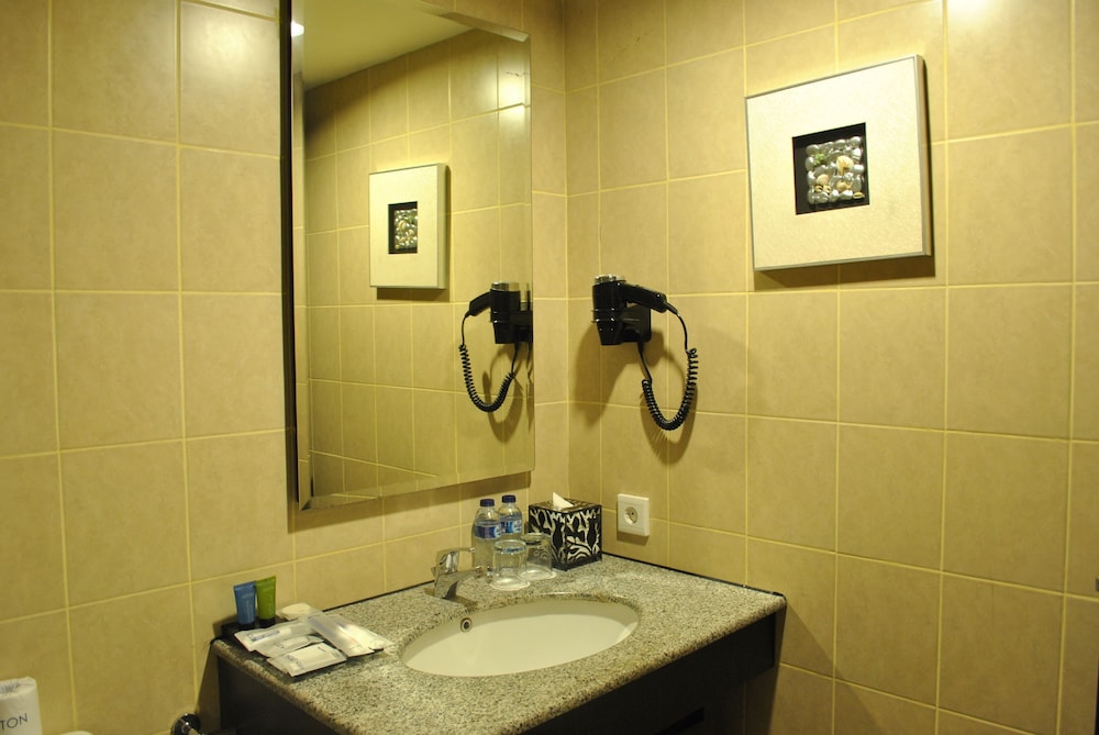 Grand Dafam Ancol Jakarta 36/74