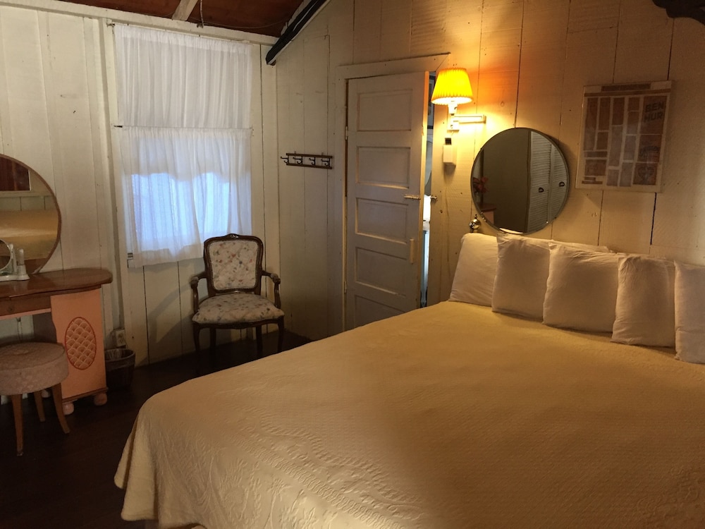 Seacrest Inn 13/42