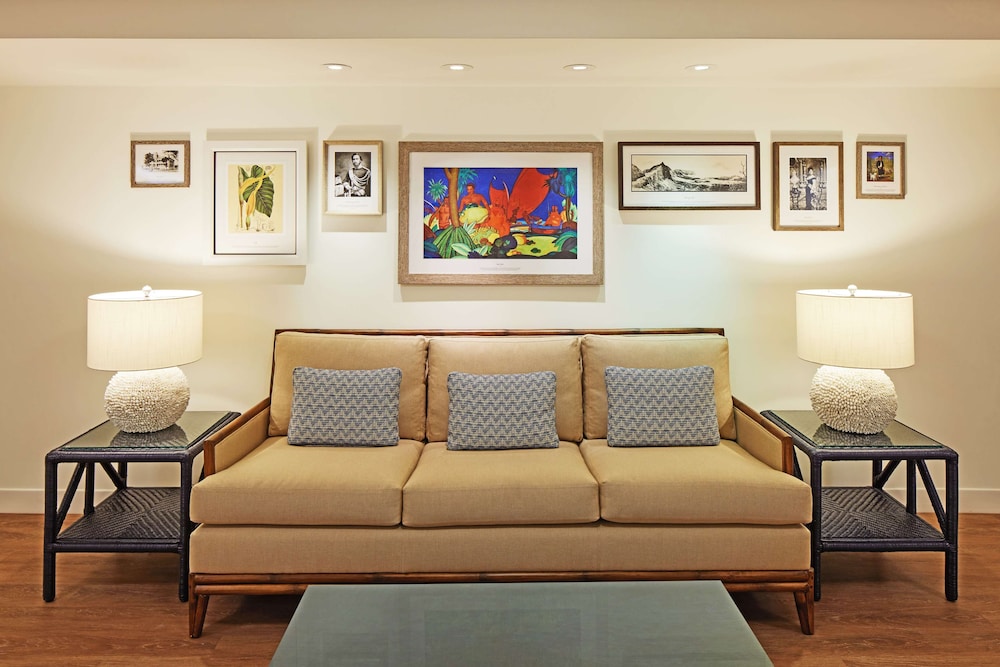 OUTRIGGER Reef Waikiki Beach Resort 55/86
