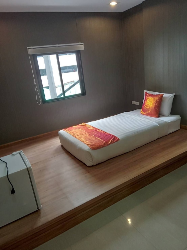 Collection O Pratunam 19 Hotel 14/50