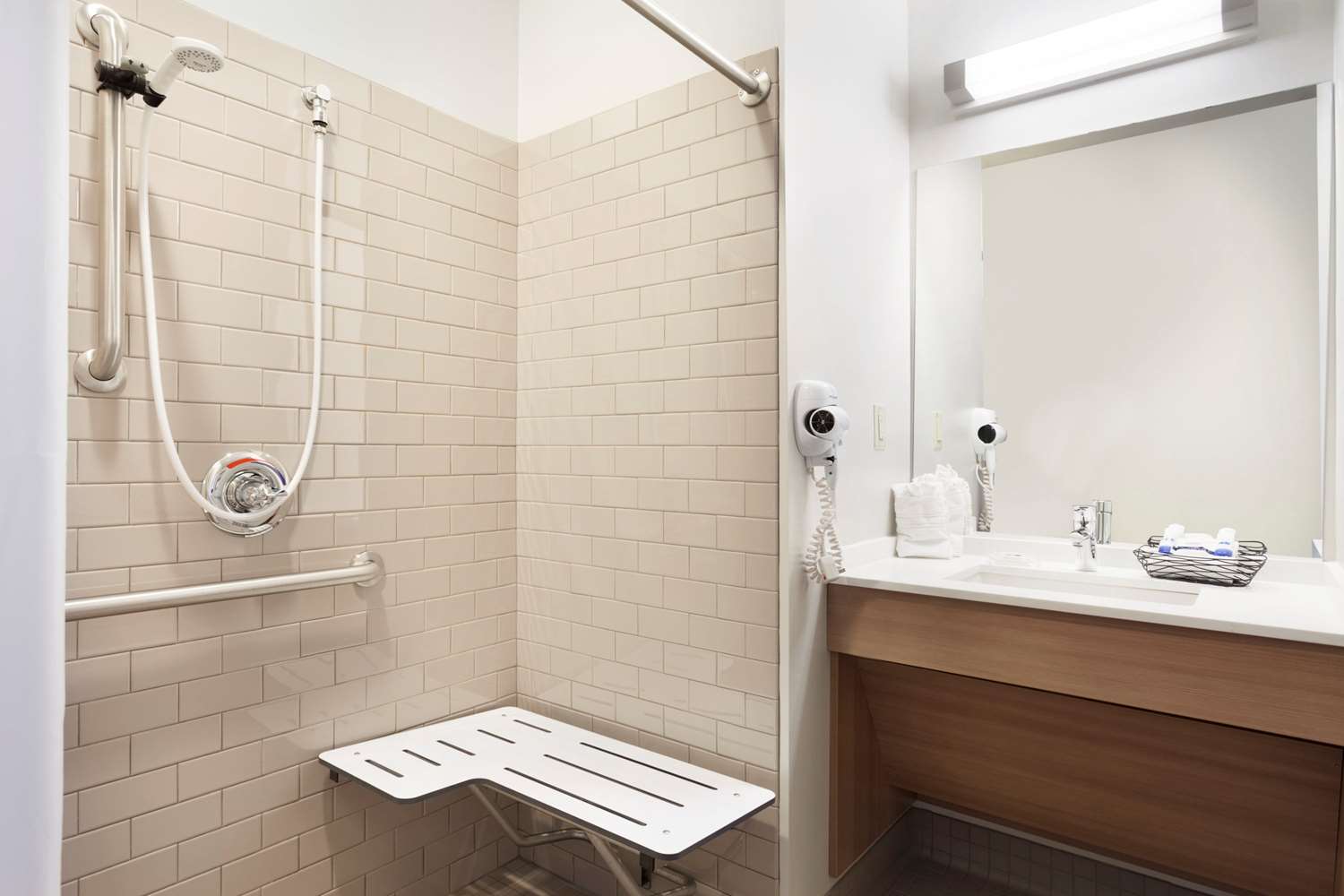 Microtel Inn Suites By Wyndham Georgetown Delaware Beaches 16/16