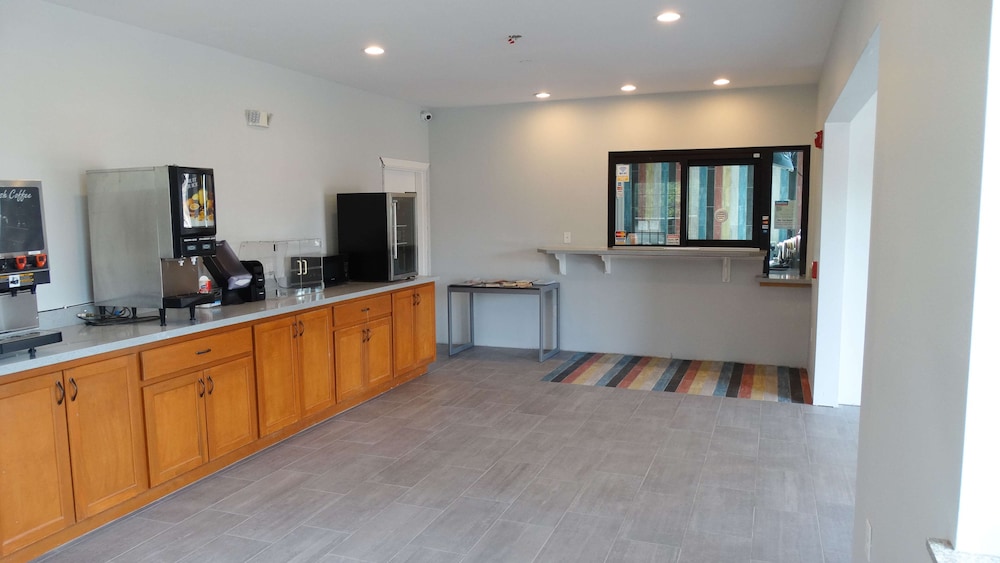 Motel6 Houston, TX - Willowbrook Mall 7/41