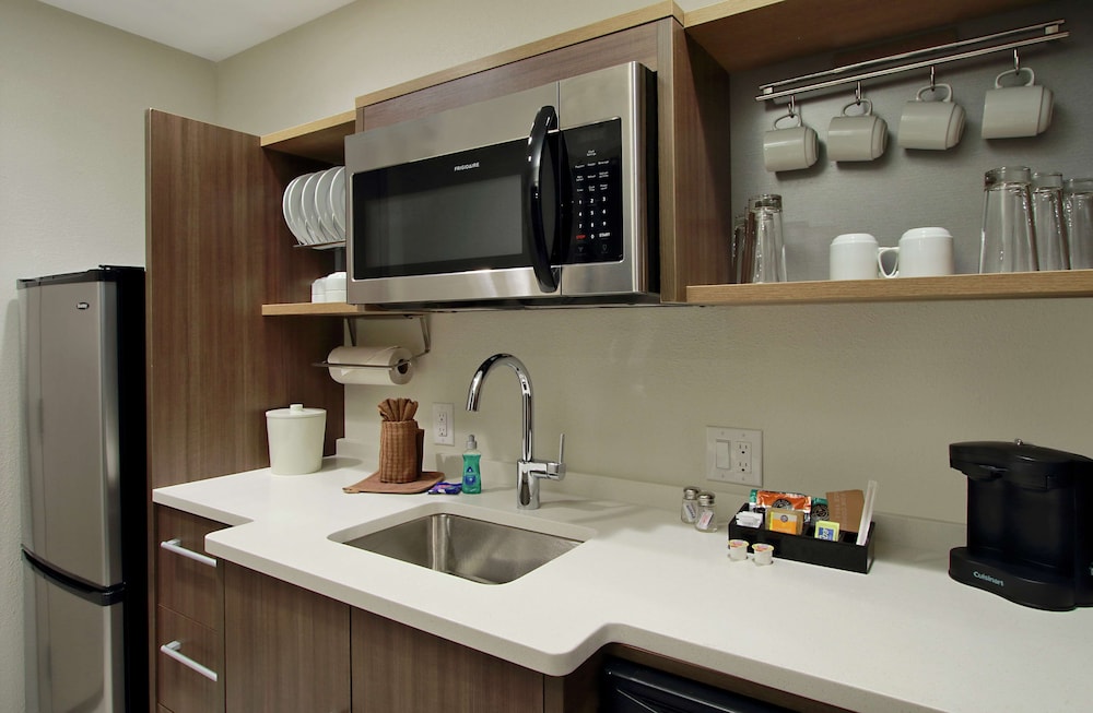 Home2 Suites by Hilton Mobile International Airport 14/36