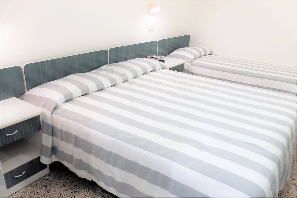Hotel Aurea 20/66